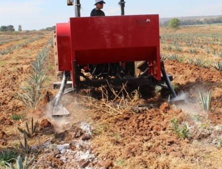 Aplicación de Herbicidas pos y pre emergentes